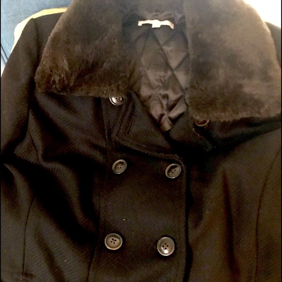 Price Firm!! NWOT! Gap XL women’s dbl breasted car coat w/ faux fur. - Picture 1 of 9
